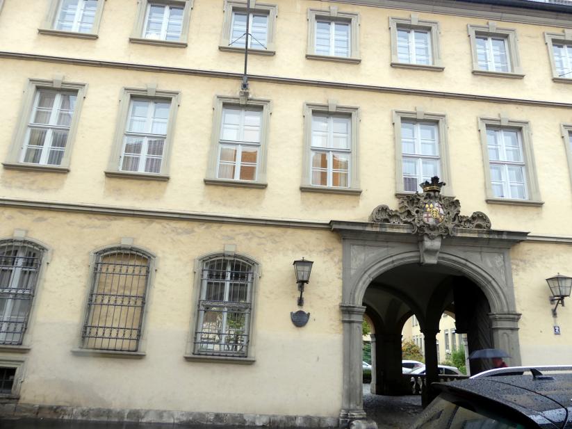 Würzburg, ehem. Domherrenhof Marmelstein, heute Bischöfliches Ordinariat, Bild 3/5