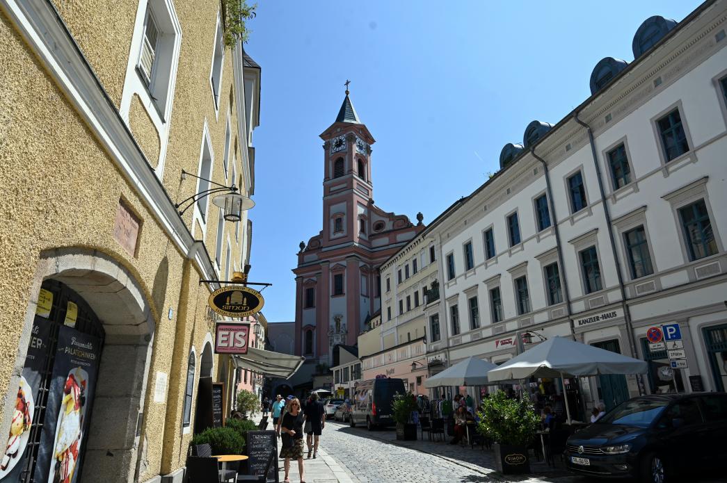 Passau, Stadtpfarrkirche St Paul, Bild 1/5