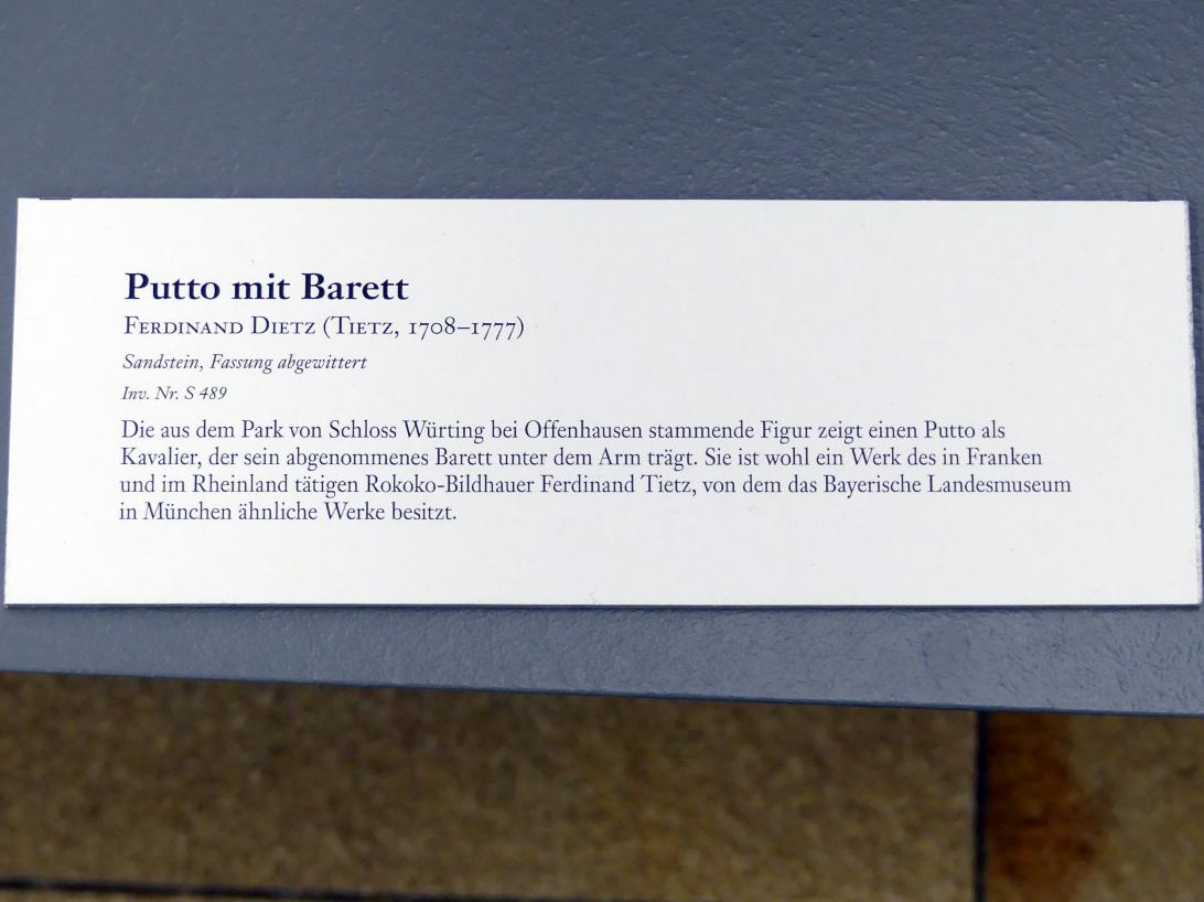 Ferdinand Tietz (Ferdinand Dietz) (1740&ndash;1767), Putto mit Barett, Würting, Schloss Würting, jetzt Linz, Oberösterreichisches Landesmuseum, Barockes Kunstgewerbe, Undatiert, Bild 3/3