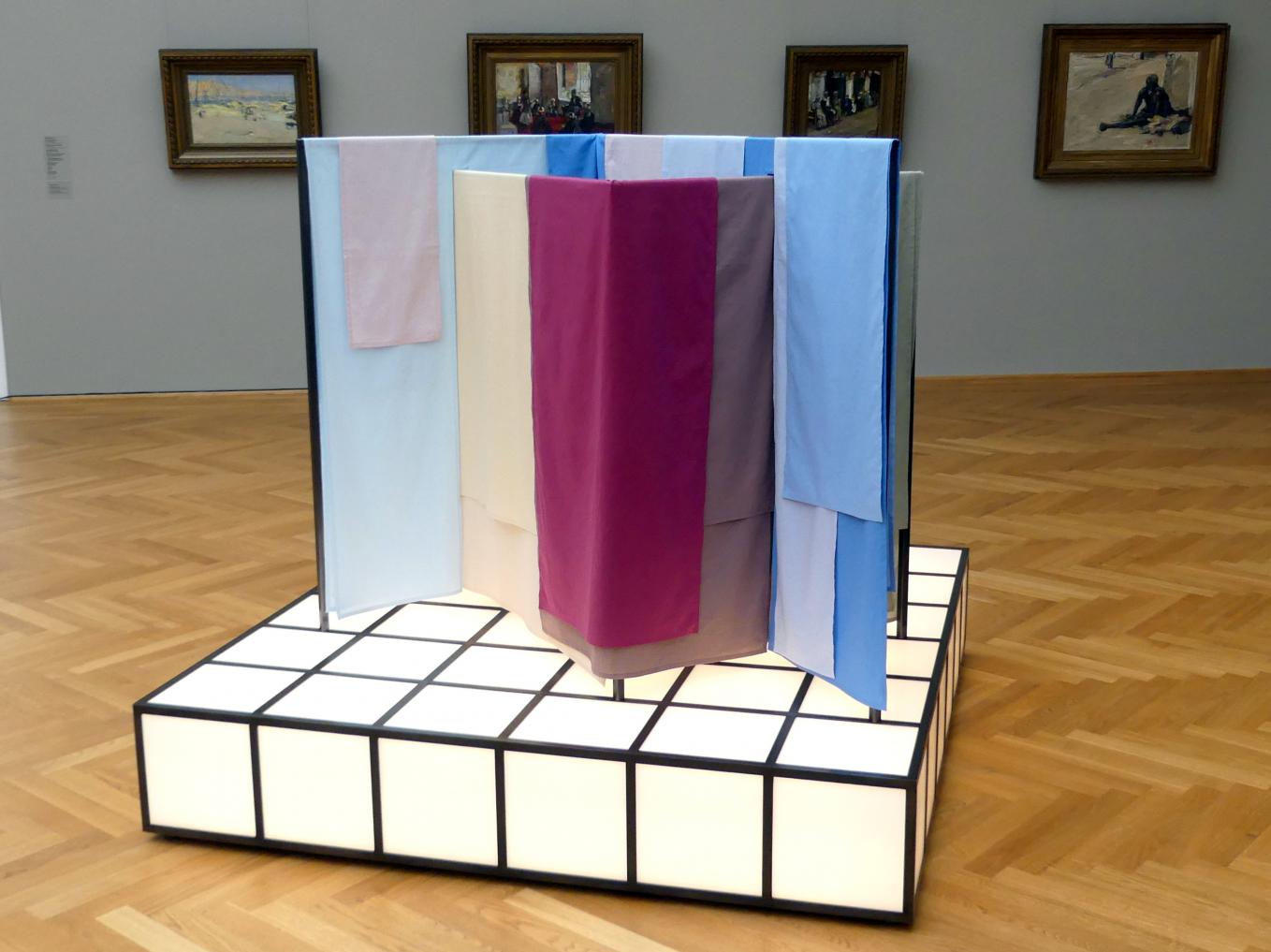 Kapwani Kiwanga (2019), Oriental Studies: Morgen, Dresden, Albertinum, Galerie Neue Meister, 2. Obergeschoss, Saal 12, 2019
