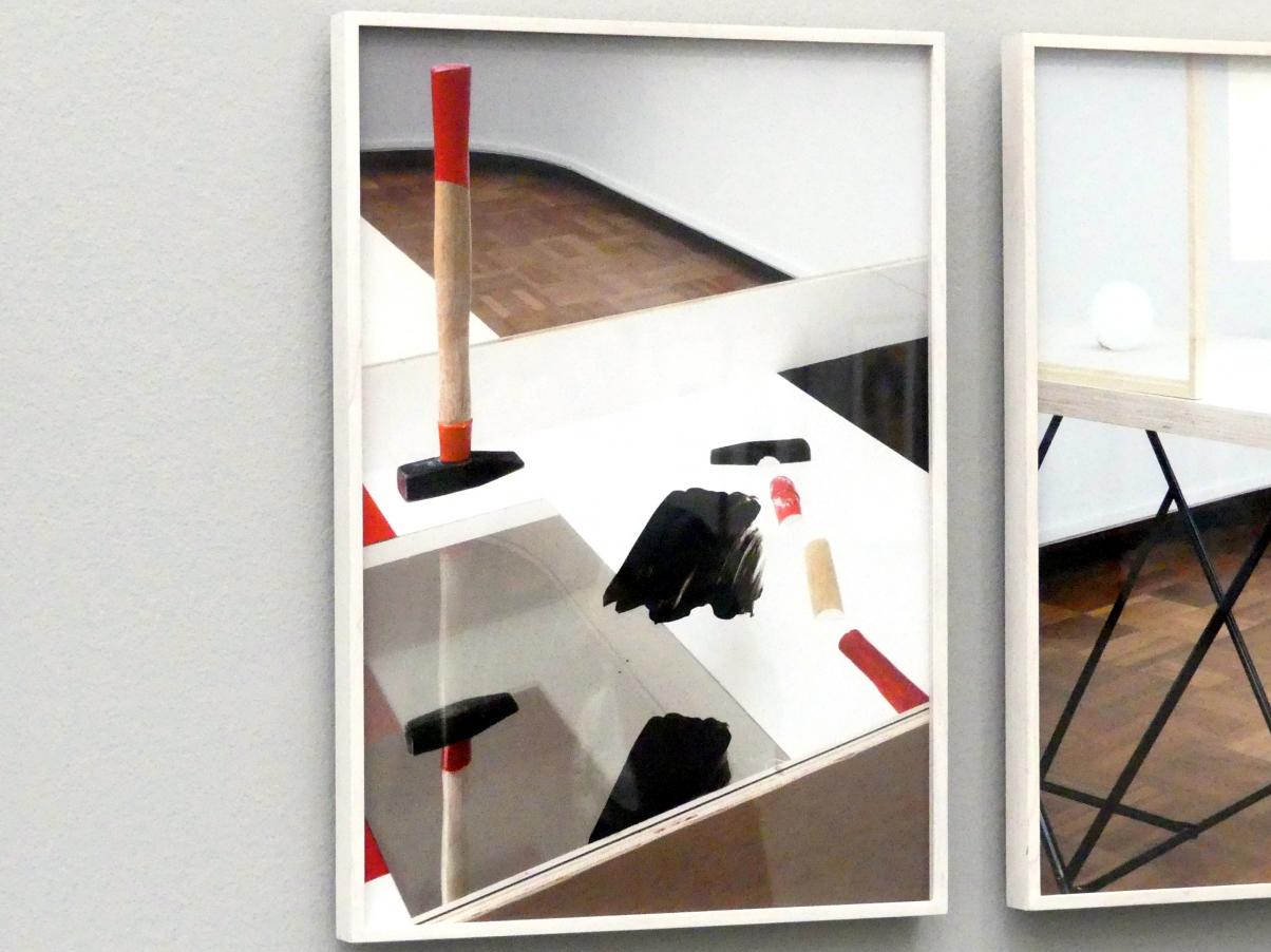 Kathrin Sonntag (2014), I see you seeing me see you - Cooper Gallery Dundee #10, München, Pinakothek der Moderne, Saal 8, 2014