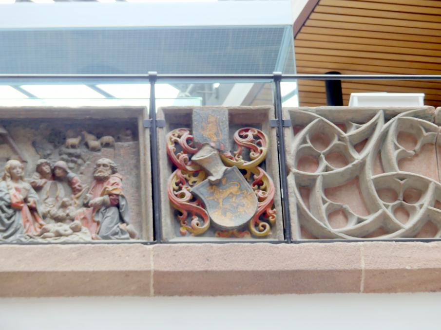 Adam Kraft (Werkstatt) (1498), Maßwerkbrüstung, Nürnberg, Wohnhaus Adlerstraße 21, jetzt Nürnberg, Germanisches Nationalmuseum, Saal 31, 1498, Bild 5/7