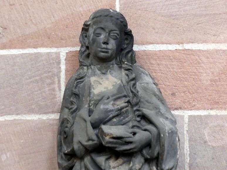 Adam Kraft (1488&ndash;1507), Verkündigung an Maria, Nürnberg, Haus Winklerstraße 24, jetzt Nürnberg, Germanisches Nationalmuseum, Saal 32, 1504, Bild 2/4