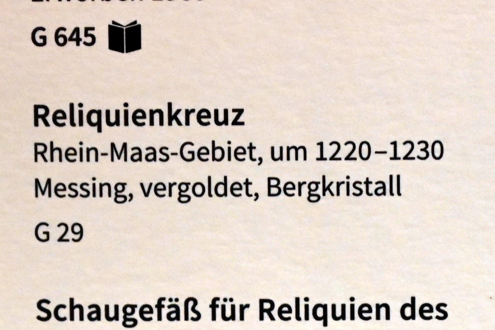 Reliquienkreuz, Köln, Museum Schnütgen, Saal 10, um 1220&ndash;1230, Bild 2/2