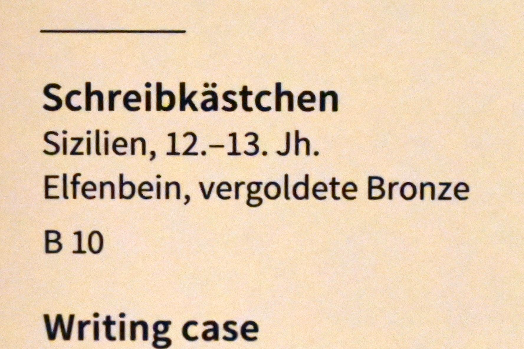 Schreibkästchen, Köln, Museum Schnütgen, Saal 11, um 1100&ndash;1300, Bild 2/2
