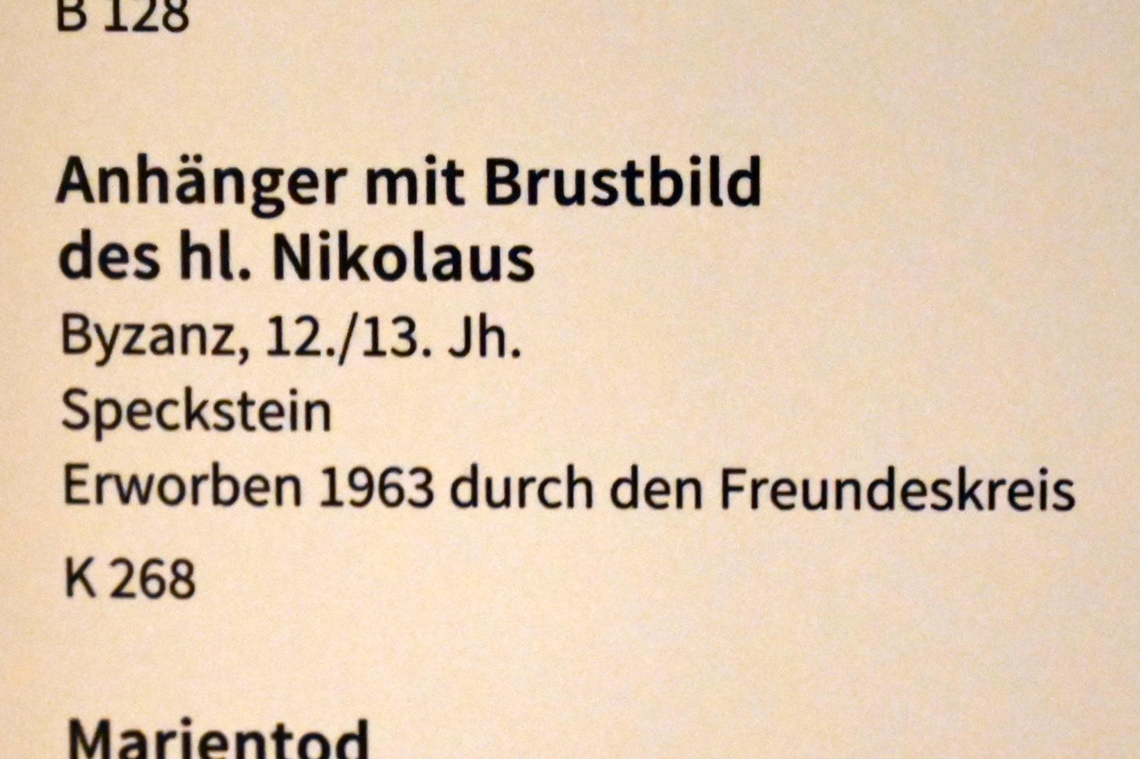 Anhänger mit Brustbild des hl. Nikolaus, Köln, Museum Schnütgen, Saal 11, um 1100&ndash;1300, Bild 2/2