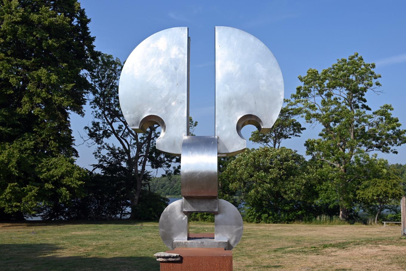 Jörn Pfab (1978&ndash;1980), Großer Mauerreiter, Schleswig, Landesmuseum für Kunst und Kulturgeschichte, Außenbereich, 1979&ndash;1980