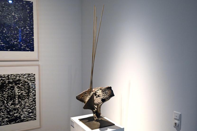 Bernhard Heiliger (1965–1983), Windblume, Schleswig, Landesmuseum für Kunst und Kulturgeschichte, Galerie der Klassischen Moderne, 1965, Bild 2/4