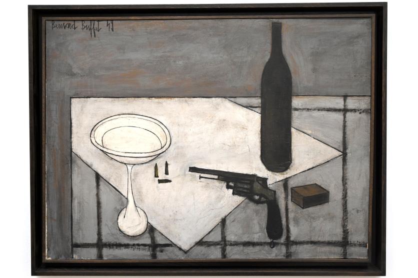 Bernard Buffet (1948–1999), Stillleben mit Revolver, Paris, Musée d’art moderne de la Ville de Paris, Saal 7, 1949, Bild 1/2