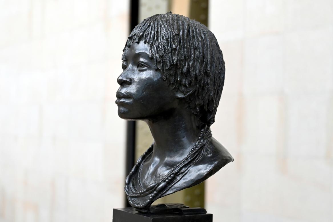 Herbert Ward (1902), Frauenbüste aus Zentralafrika, Paris, Musée d’Orsay, 1902, Bild 2/4