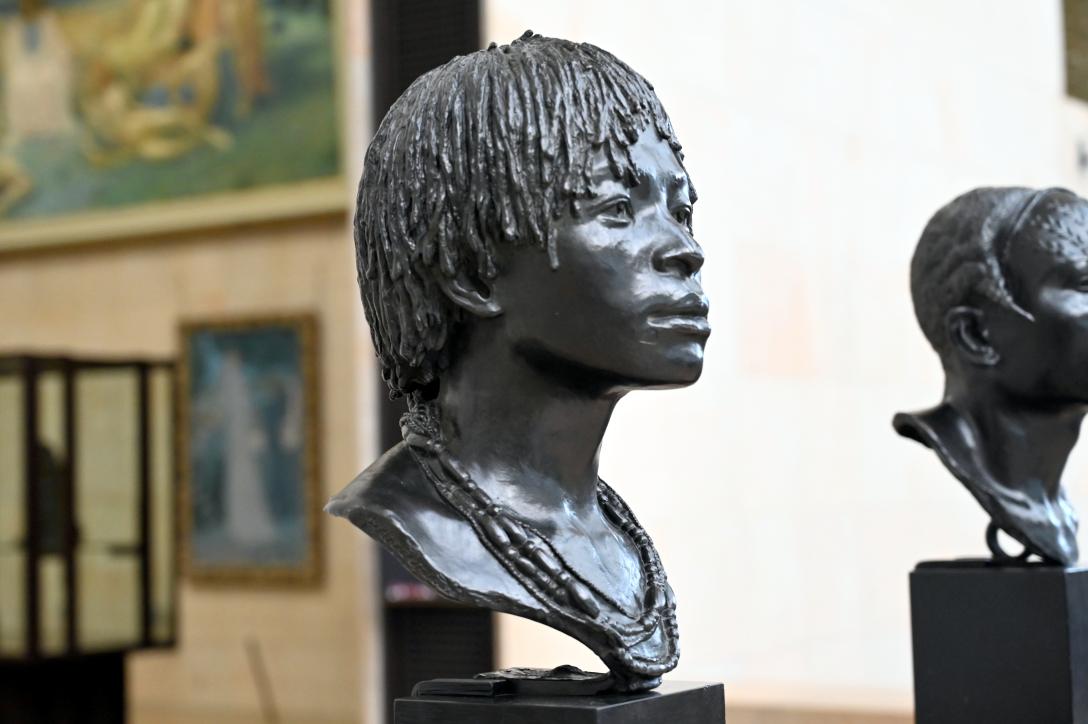 Herbert Ward (1902), Frauenbüste aus Zentralafrika, Paris, Musée d’Orsay, 1902, Bild 3/4